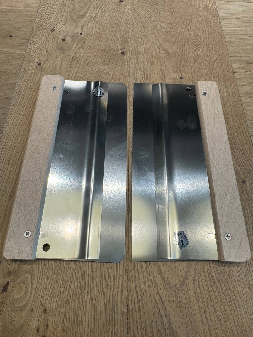 Шпатель BergerTool AquaSeal Spachtel для нанесения лаков, грунтовок и масел 27 см